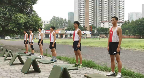 我校学生在郑州市中学生田径比赛中取得优异成